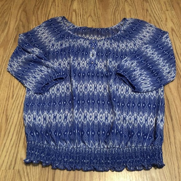 Unbranded Tops - Lightweight pullover women’s blouse Sheer Smocked Waist Quarter sleeves